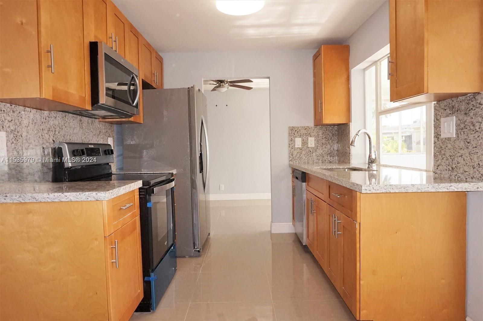 7112 NW 57th Dr, Tamarac, Florida 33321, 2 Bedrooms Bedrooms, ,2 BathroomsBathrooms,Residential,For Sale,7112 NW 57th Dr,A11535979