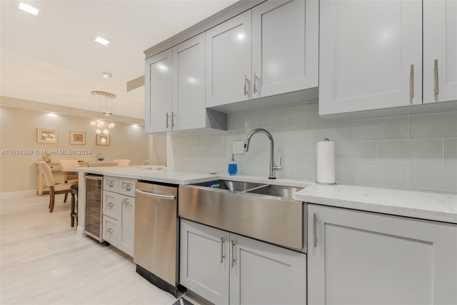 4250 Galt Ocean Dr, Fort Lauderdale, FL, 33308 United States, 1 Bedroom Bedrooms, ,1 BathroomBathrooms,Residential,For Sale,Galt Ocean Dr,A11534339