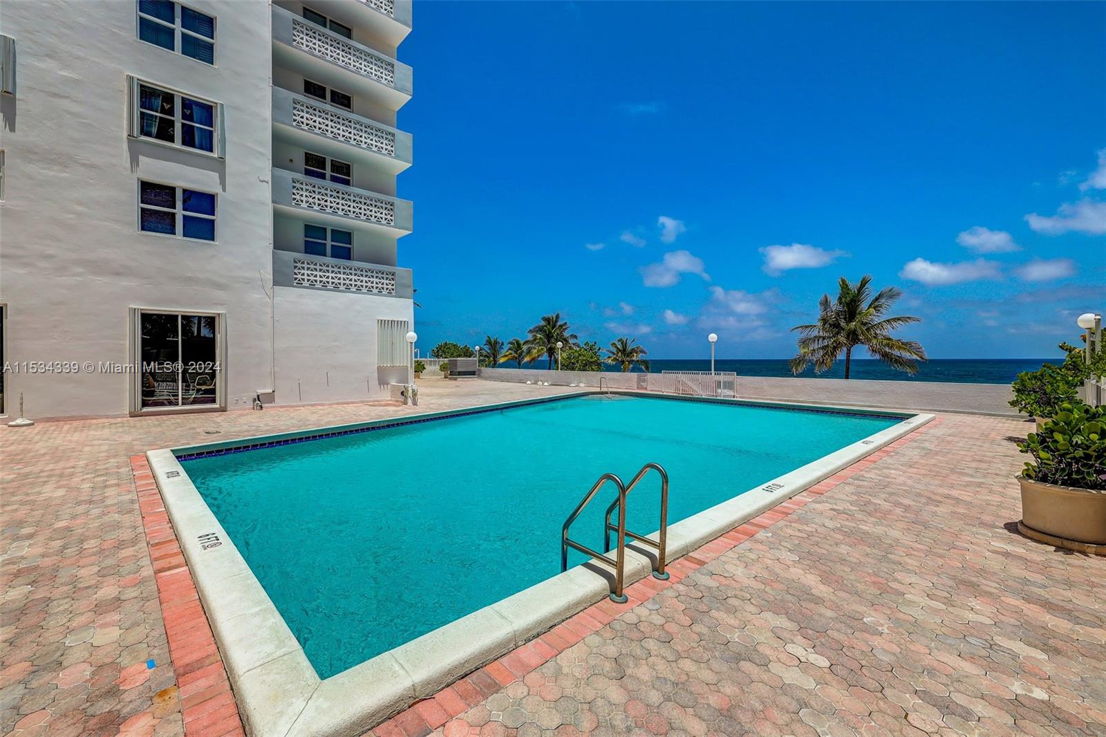 4250 Galt Ocean Dr, Fort Lauderdale, FL, 33308 United States, 1 Bedroom Bedrooms, ,1 BathroomBathrooms,Residential,For Sale,Galt Ocean Dr,A11534339