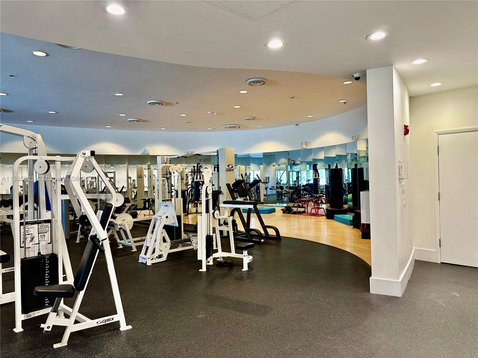 5600 Collins Ave 15D, Miami Beach, Florida 33140, 2 Bedrooms Bedrooms, ,2 BathroomsBathrooms,Residential,For Sale,5600 Collins Ave 15D,A11535601