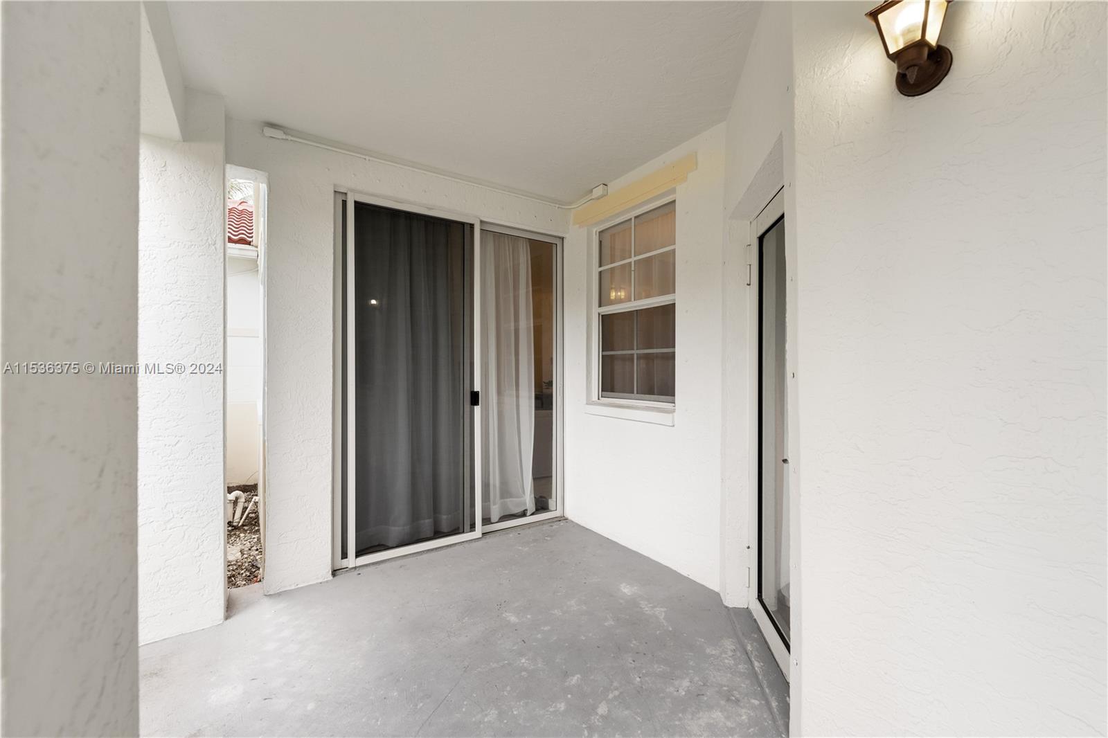 3155 184th St, Aventura, FL, 33160 United States, 1 Bedroom Bedrooms, ,1 BathroomBathrooms,Residential,For Sale,184th St,A11536375