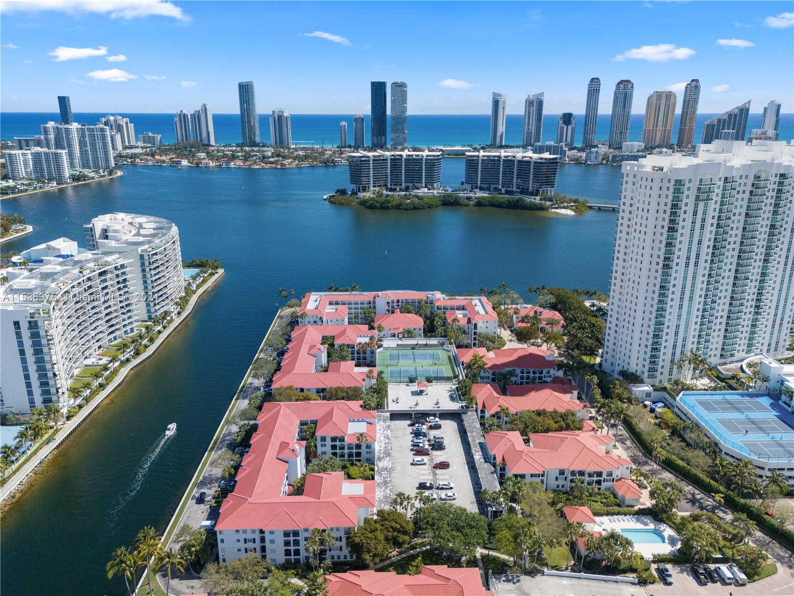 3155 184th St, Aventura, FL, 33160 United States, 1 Bedroom Bedrooms, ,1 BathroomBathrooms,Residential,For Sale,184th St,A11536375