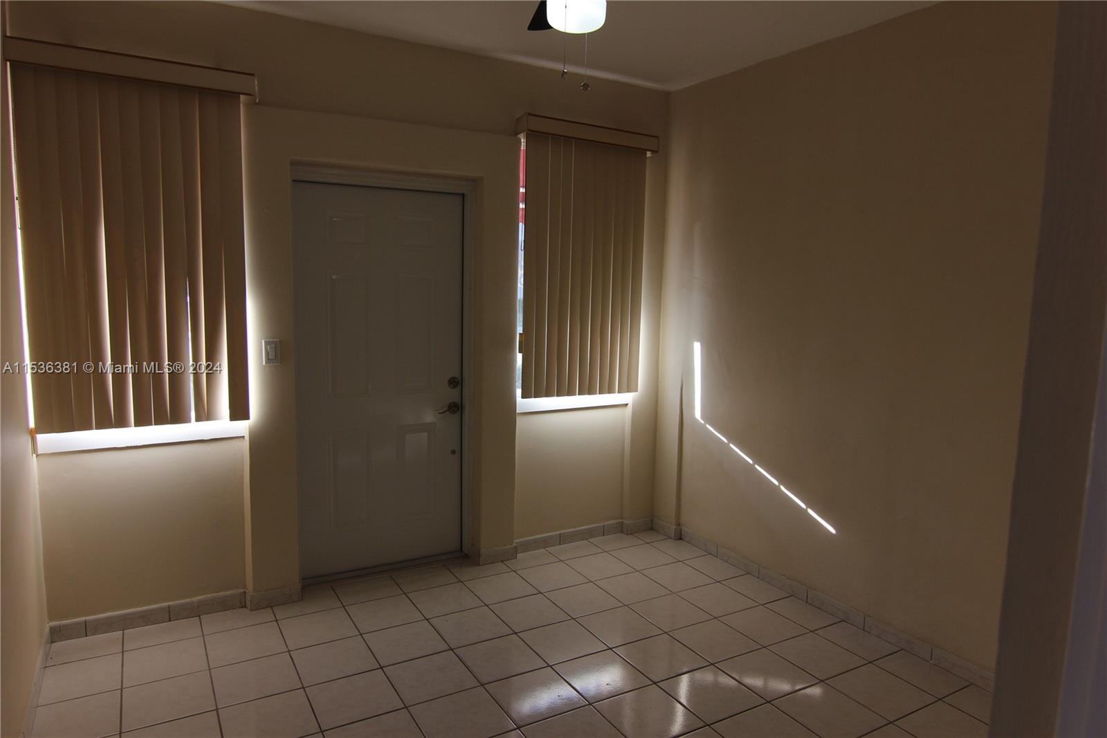 2001 SW 17 AVE 2001, Miami, Florida 33145, 2 Bedrooms Bedrooms, ,1 BathroomBathrooms,Residentiallease,For Rent,2001 SW 17 AVE 2001,A11536381