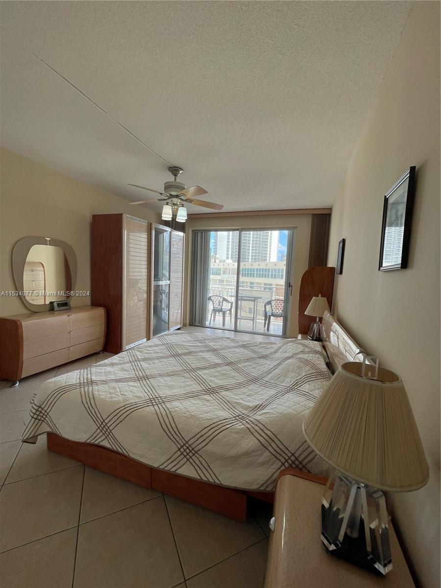 Hallandale Beach, Florida 33009, 1 Bedroom Bedrooms, ,1 BathroomBathrooms,Residential,For Sale,A11534077
