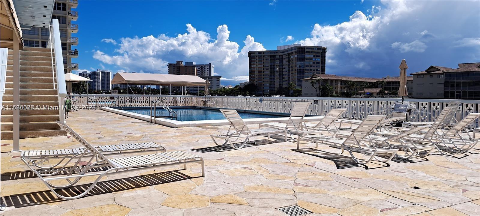 Hallandale Beach, Florida 33009, 1 Bedroom Bedrooms, ,1 BathroomBathrooms,Residential,For Sale,A11534077