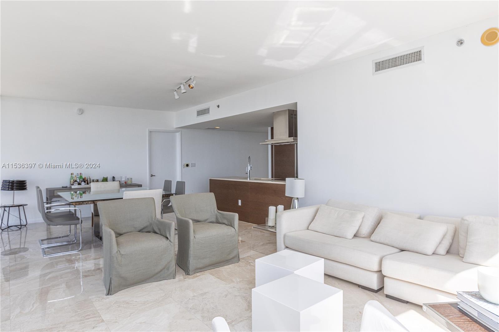 495 Brickell Ave 2601, Miami, Florida 33131, 3 Bedrooms Bedrooms, ,2 BathroomsBathrooms,Residential,For Sale,495 Brickell Ave 2601,A11536397