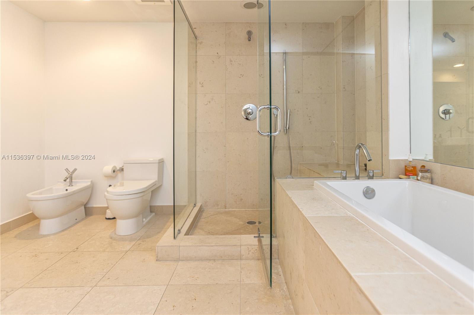 495 Brickell Ave 2601, Miami, Florida 33131, 3 Bedrooms Bedrooms, ,2 BathroomsBathrooms,Residential,For Sale,495 Brickell Ave 2601,A11536397