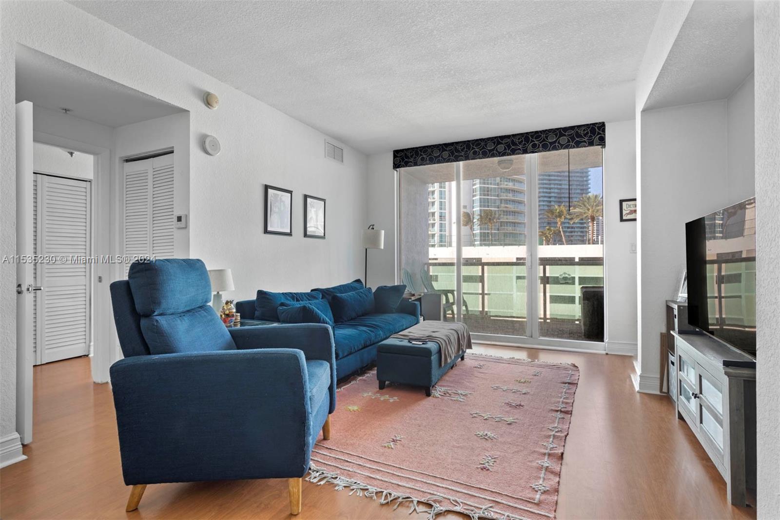 500 NE 29th St 803, Miami, Florida 33137, 1 Bedroom Bedrooms, ,1 BathroomBathrooms,Residential,For Sale,500 NE 29th St 803,A11535230