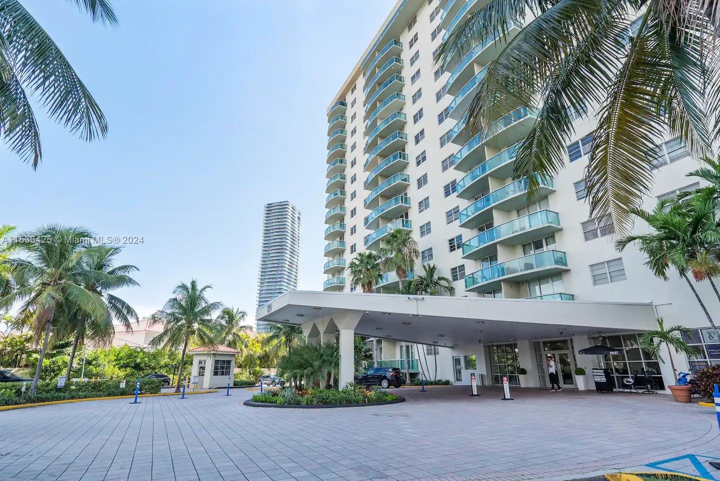 19370 Collins Ave, Sunny Isles Beach, FL, 33160 United States, 1 Bedroom Bedrooms, ,1 BathroomBathrooms,Residential,For Sale,Collins Ave,A11536425