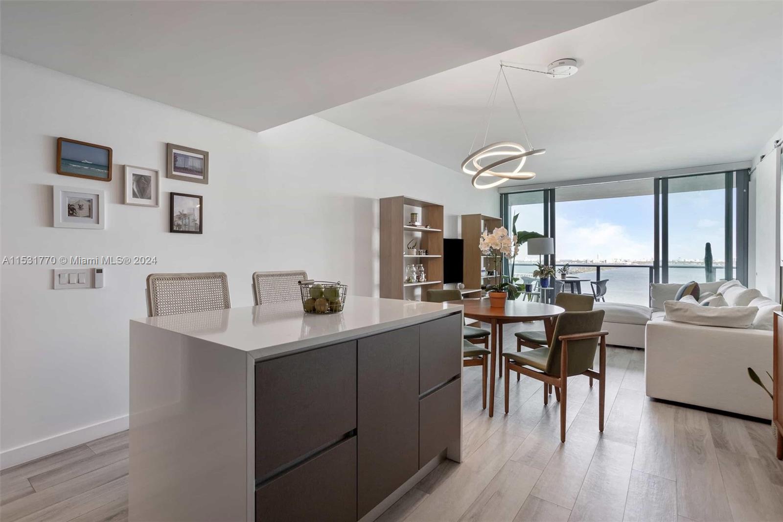 3131 NE 7th Ave 2004, Miami, Florida 33137, 3 Bedrooms Bedrooms, ,3 BathroomsBathrooms,Residential,For Sale,3131 NE 7th Ave 2004,A11531770