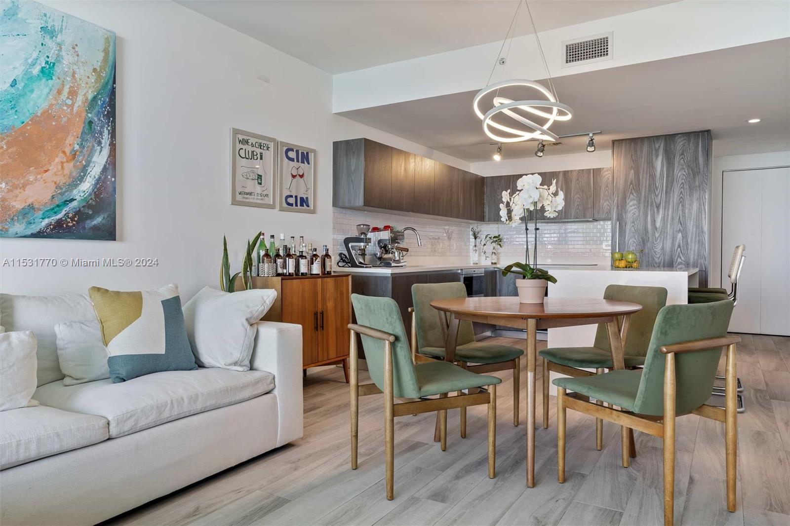 3131 NE 7th Ave 2004, Miami, Florida 33137, 3 Bedrooms Bedrooms, ,3 BathroomsBathrooms,Residential,For Sale,3131 NE 7th Ave 2004,A11531770