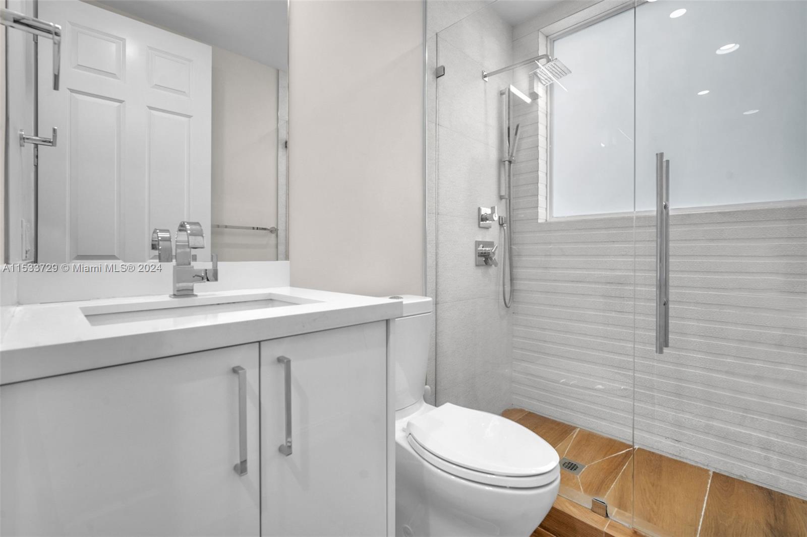 3226 NE 211th Ter, Aventura, Florida 33180, 4 Bedrooms Bedrooms, ,3 BathroomsBathrooms,Residentiallease,For Rent,3226 NE 211th Ter,A11533729