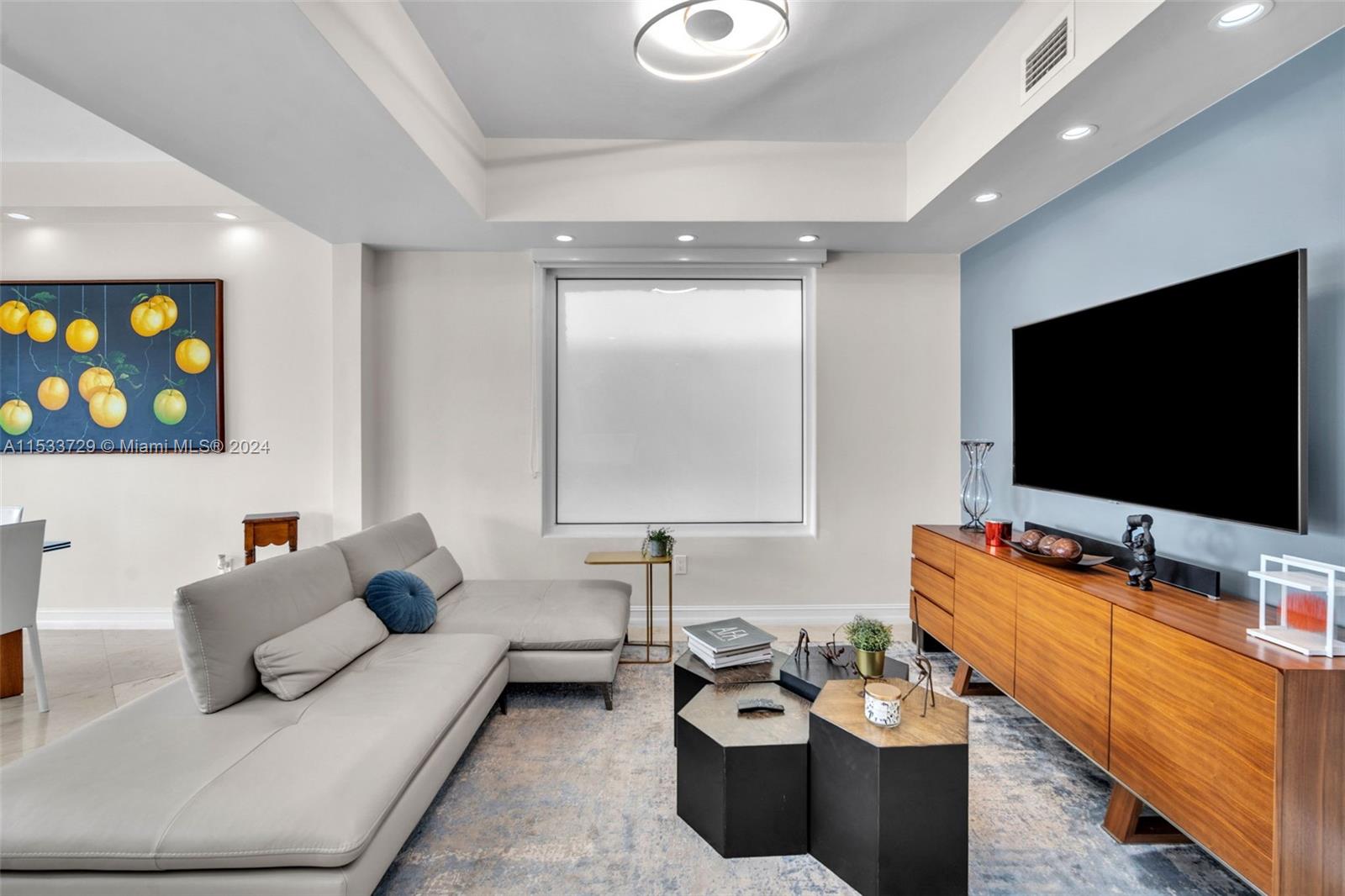 3226 NE 211th Ter, Aventura, Florida 33180, 4 Bedrooms Bedrooms, ,3 BathroomsBathrooms,Residentiallease,For Rent,3226 NE 211th Ter,A11533729