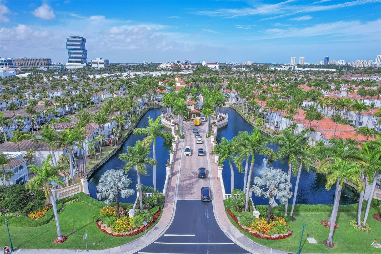 3226 NE 211th Ter, Aventura, Florida 33180, 4 Bedrooms Bedrooms, ,3 BathroomsBathrooms,Residentiallease,For Rent,3226 NE 211th Ter,A11533729