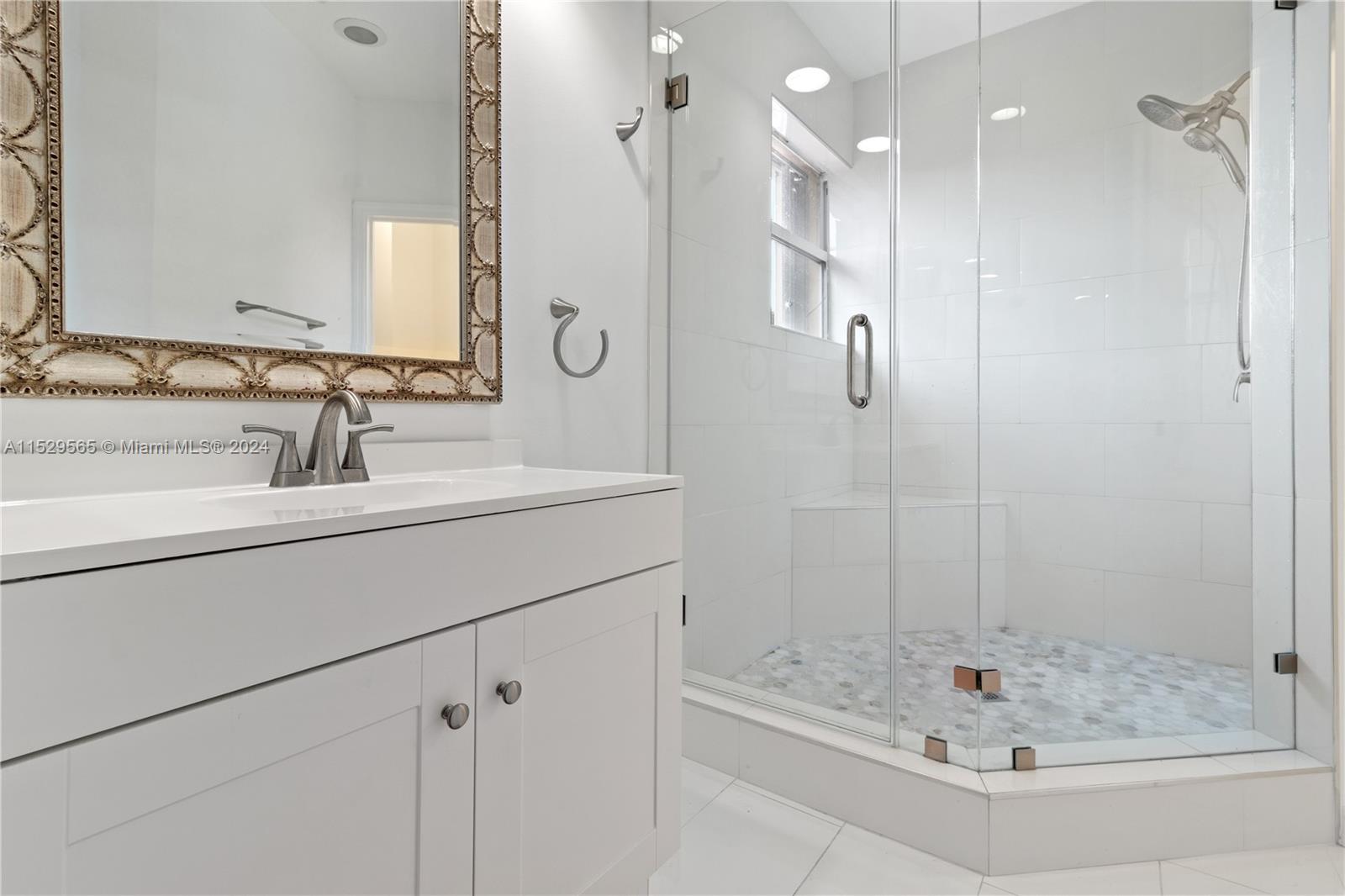 2037 SE 14th Ct, Homestead, Florida 33035, 4 Bedrooms Bedrooms, ,2 BathroomsBathrooms,Residential,For Sale,2037 SE 14th Ct,A11529565