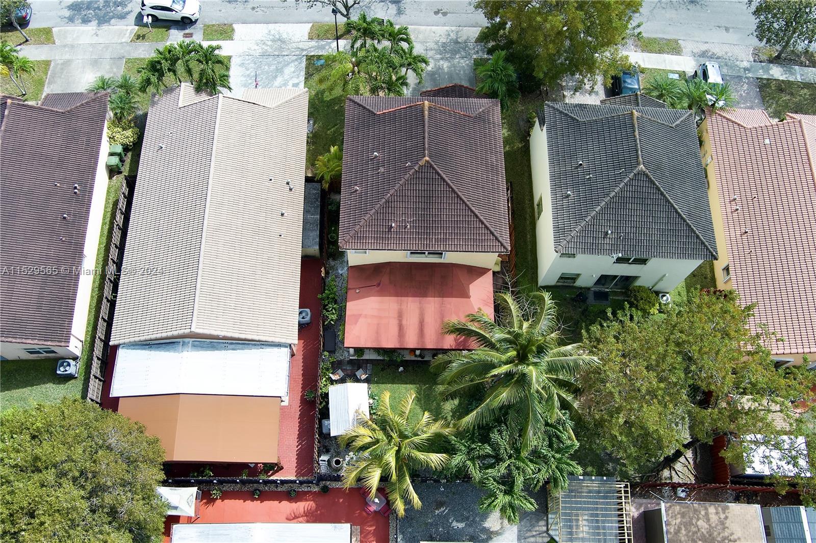 2037 SE 14th Ct, Homestead, Florida 33035, 4 Bedrooms Bedrooms, ,2 BathroomsBathrooms,Residential,For Sale,2037 SE 14th Ct,A11529565