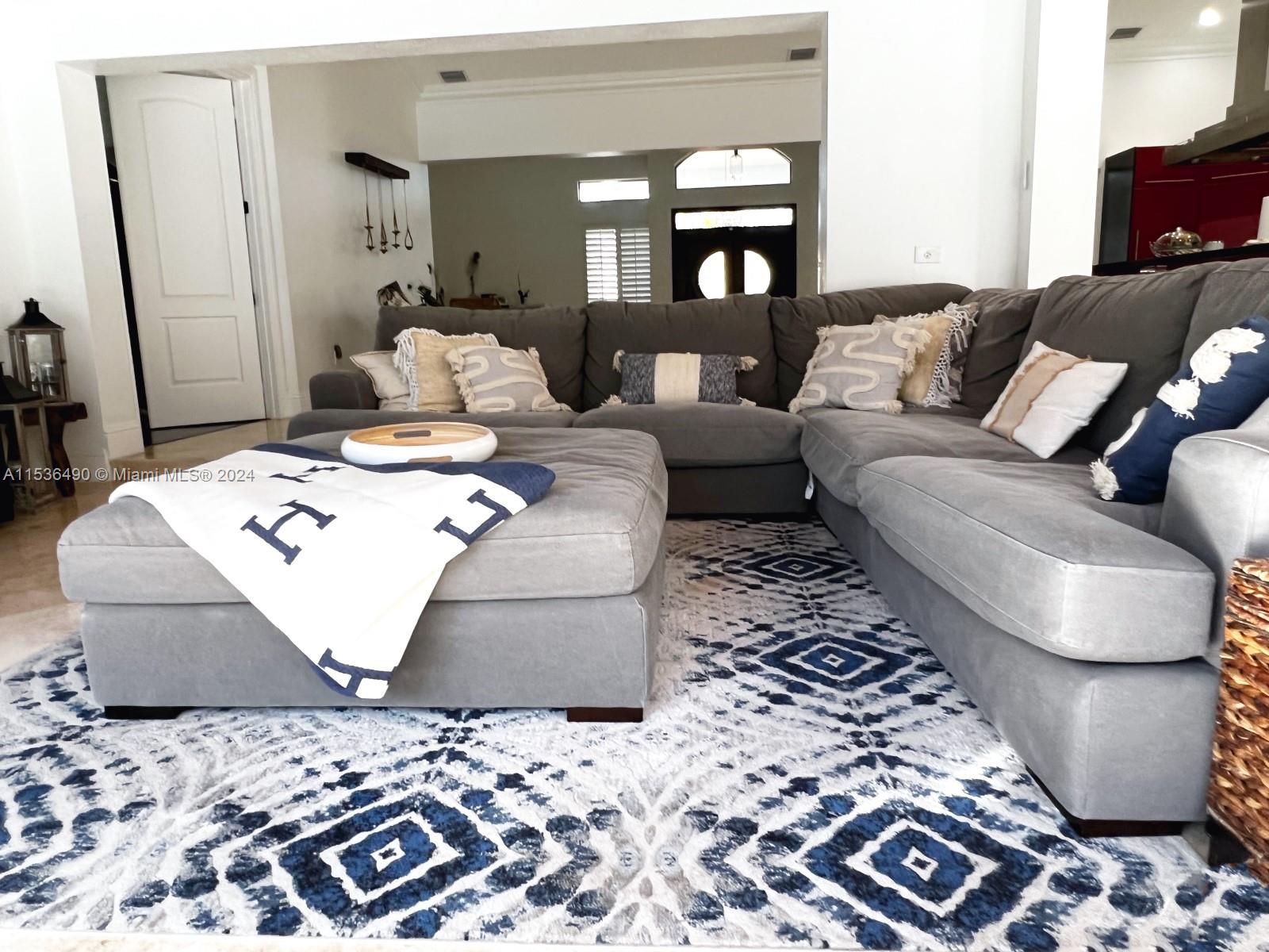17615 SW 80th Ct, Palmetto Bay, Florida 33157, 4 Bedrooms Bedrooms, ,4 BathroomsBathrooms,Residentiallease,For Rent,17615 SW 80th Ct,A11536490