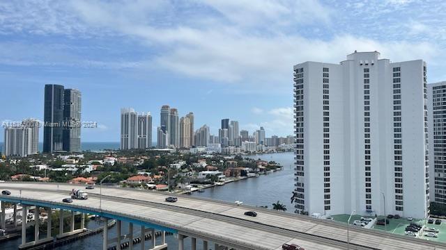 19355  Turnberry Way #15G For Sale A11536500, FL