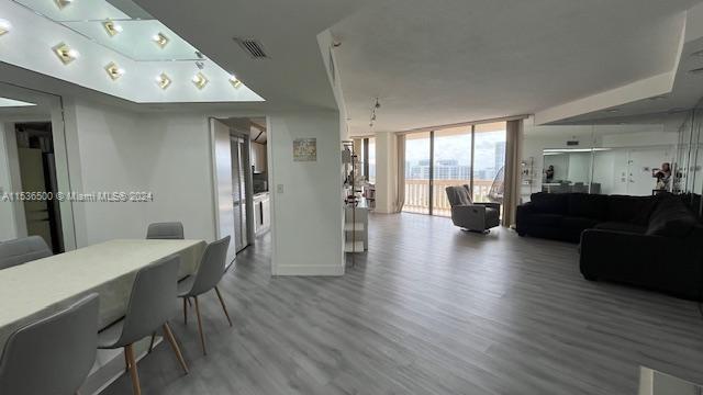 19355 Turnberry Way 15G, Aventura, Florida 33180, 2 Bedrooms Bedrooms, ,2 BathroomsBathrooms,Residential,For Sale,19355 Turnberry Way 15G,A11536500