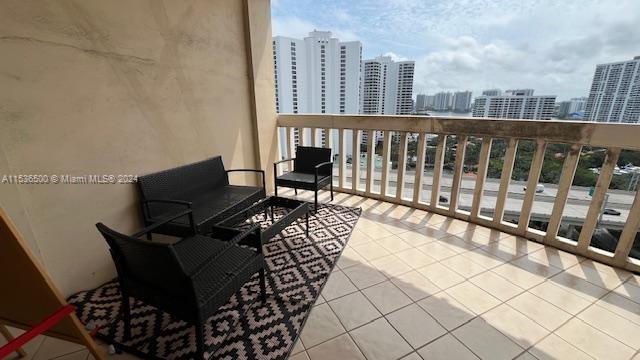 19355 Turnberry Way 15G, Aventura, Florida 33180, 2 Bedrooms Bedrooms, ,2 BathroomsBathrooms,Residential,For Sale,19355 Turnberry Way 15G,A11536500