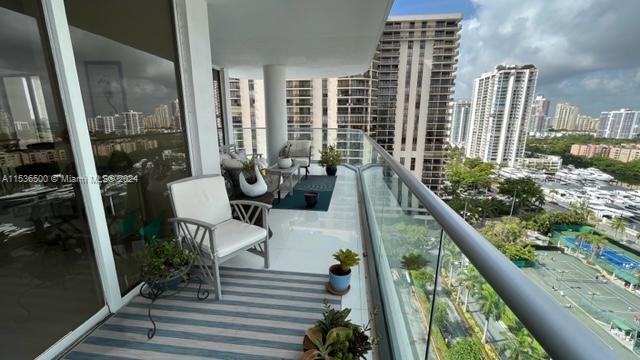 19355 Turnberry Way 15G, Aventura, Florida 33180, 2 Bedrooms Bedrooms, ,2 BathroomsBathrooms,Residential,For Sale,19355 Turnberry Way 15G,A11536500