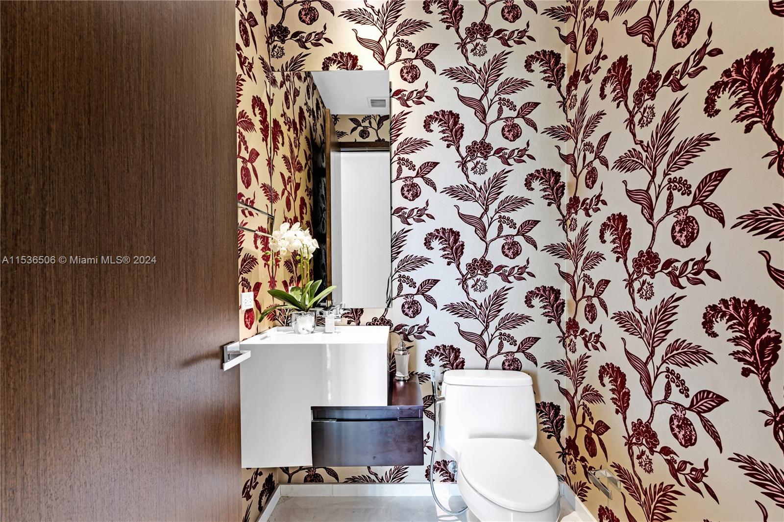 900 Brickell Key Blvd, Miami, FL, 33131 United States, 5 Bedrooms Bedrooms, ,5 BathroomsBathrooms,Residential,For Sale,Brickell Key Blvd,A11536506