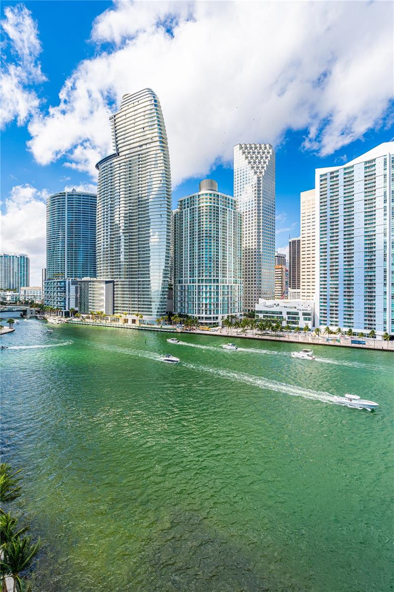 900 Brickell Key Blvd, Miami, FL, 33131 United States, 5 Bedrooms Bedrooms, ,5 BathroomsBathrooms,Residential,For Sale,Brickell Key Blvd,A11536506