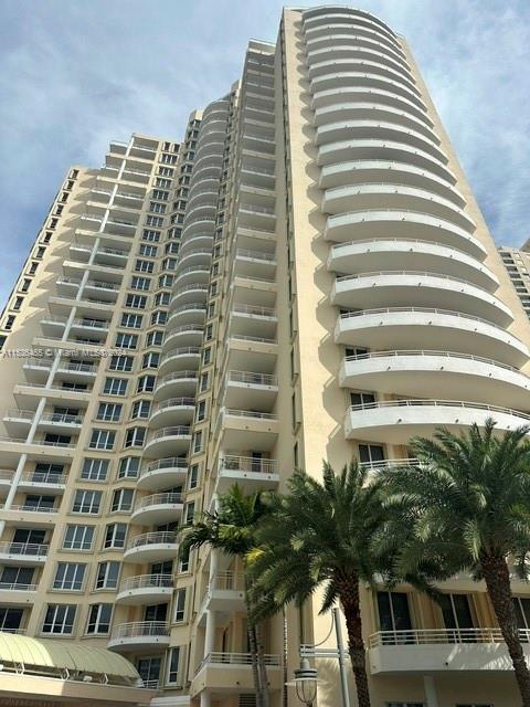 888  Brickell Key Dr #809 For Sale A11536465, FL