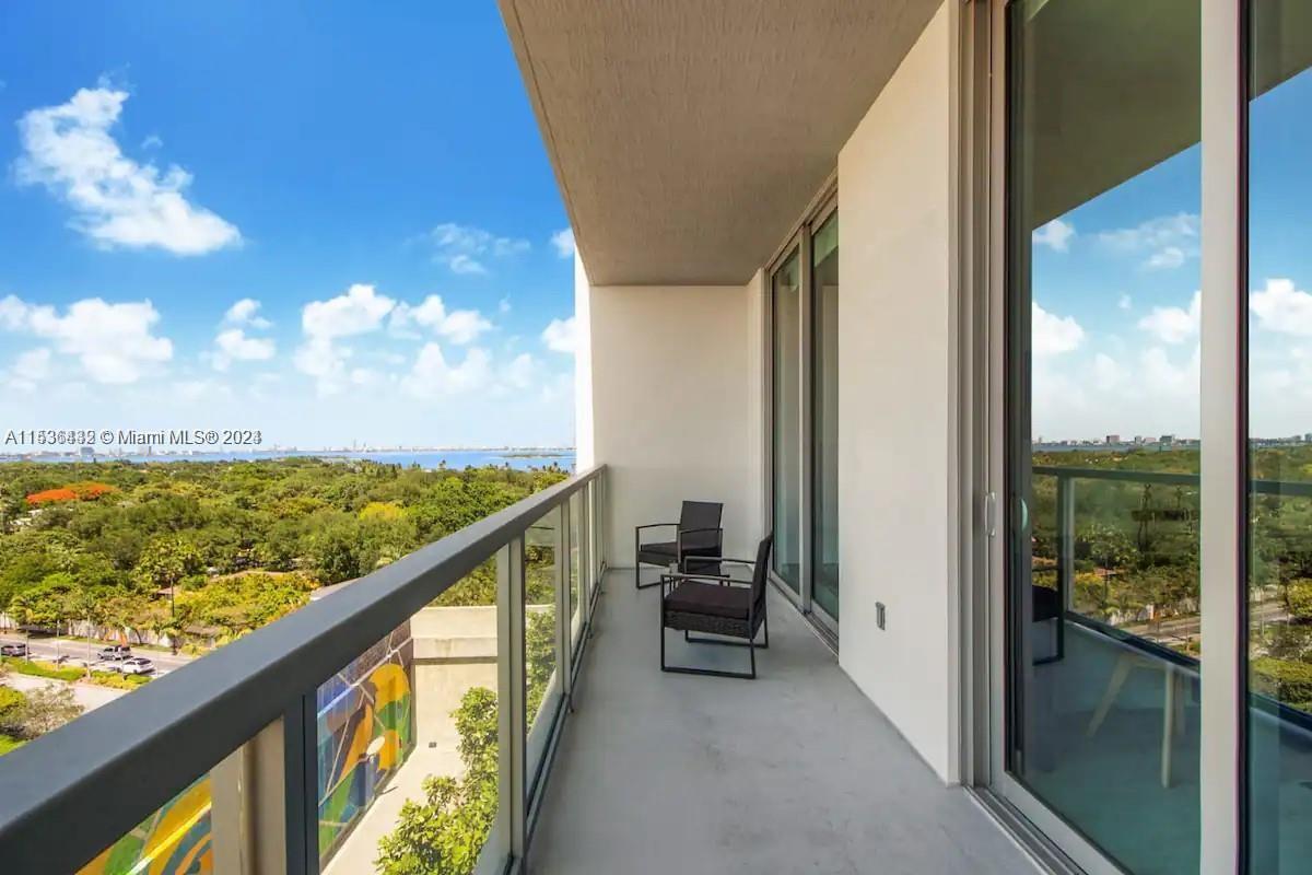 3900 Biscayne Blvd N-811, Miami, Florida 33137, 1 Bedroom Bedrooms, ,1 BathroomBathrooms,Residentiallease,For Rent,3900 Biscayne Blvd N-811,A11536432