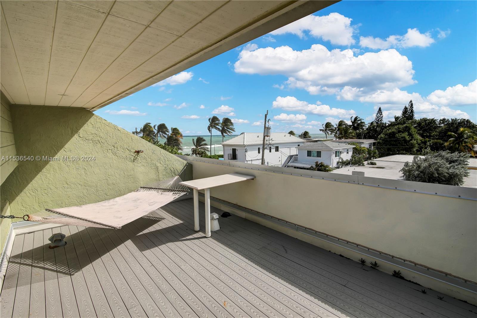 319 Walnut St 319, Hollywood, Florida 33019, 3 Bedrooms Bedrooms, ,2 BathroomsBathrooms,Residentiallease,For Rent,319 Walnut St 319,A11536540