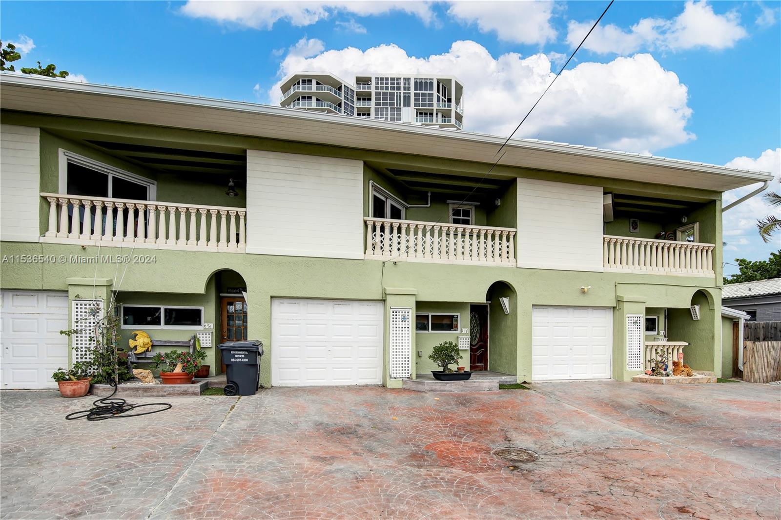 319 Walnut St 319, Hollywood, Florida 33019, 3 Bedrooms Bedrooms, ,2 BathroomsBathrooms,Residentiallease,For Rent,319 Walnut St 319,A11536540