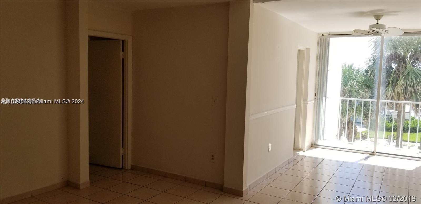 6450 Collins Ave 205, Miami Beach, Florida 33141, 1 Bedroom Bedrooms, ,1 BathroomBathrooms,Residential,For Sale,6450 Collins Ave 205,A11536547