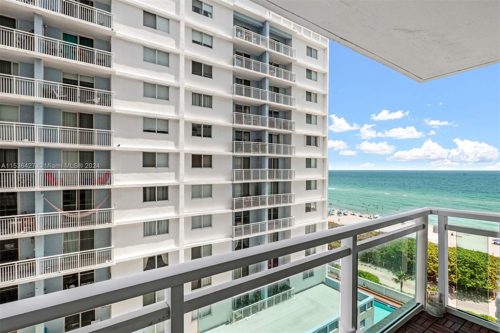 6917 Collins Ave 906, Miami Beach, Florida 33141, 1 Bedroom Bedrooms, ,1 BathroomBathrooms,Residentiallease,For Rent,6917 Collins Ave 906,A11536427