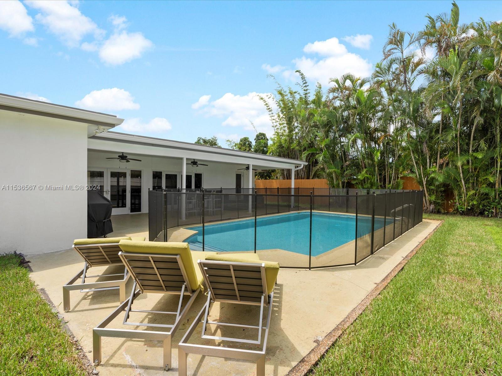 3721 N 55th Ave, Hollywood, Florida 33021, 5 Bedrooms Bedrooms, ,2 BathroomsBathrooms,Residentiallease,For Rent,3721 N 55th Ave,A11536567