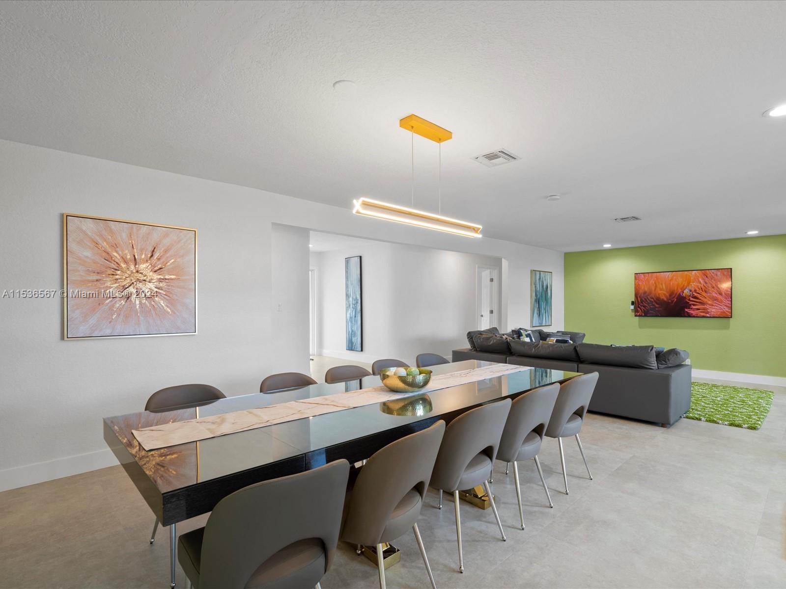 3721 N 55th Ave, Hollywood, Florida 33021, 5 Bedrooms Bedrooms, ,2 BathroomsBathrooms,Residentiallease,For Rent,3721 N 55th Ave,A11536567