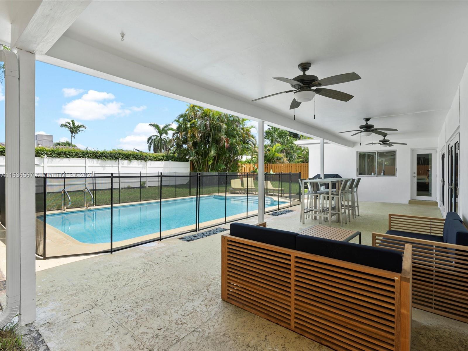 3721 N 55th Ave, Hollywood, Florida 33021, 5 Bedrooms Bedrooms, ,2 BathroomsBathrooms,Residentiallease,For Rent,3721 N 55th Ave,A11536567