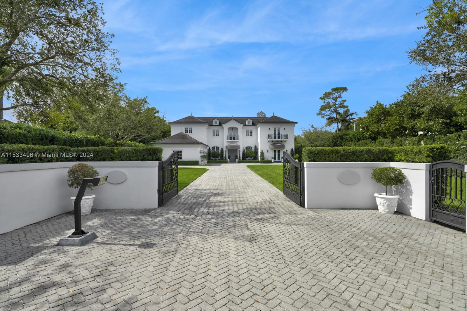 8150 Ponce De Leon Rd, Miami, FL, 33143 United States, 8 Bedrooms Bedrooms, ,7 BathroomsBathrooms,Residential,For Sale,Ponce De Leon Rd,A11533496