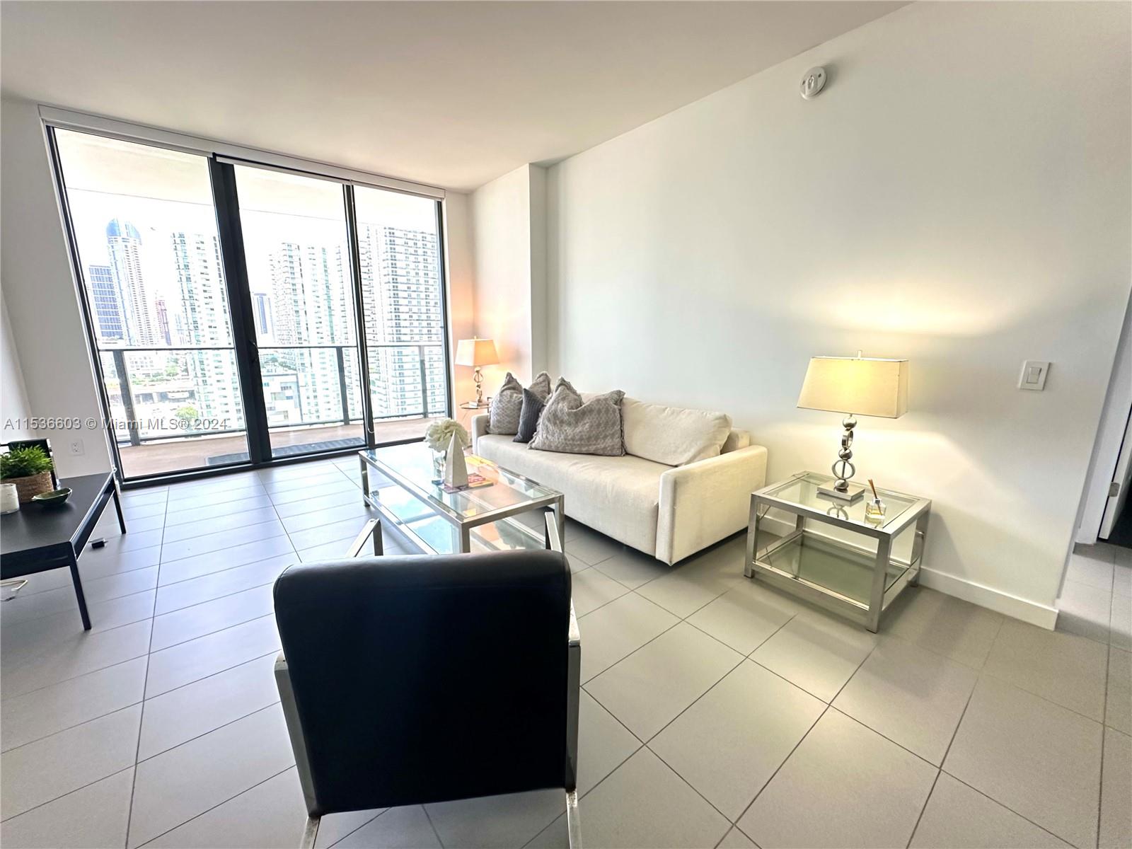 1600 NE 1st Ave 1807, Miami, Florida 33132, 2 Bedrooms Bedrooms, ,2 BathroomsBathrooms,Residentiallease,For Rent,1600 NE 1st Ave 1807,A11536603