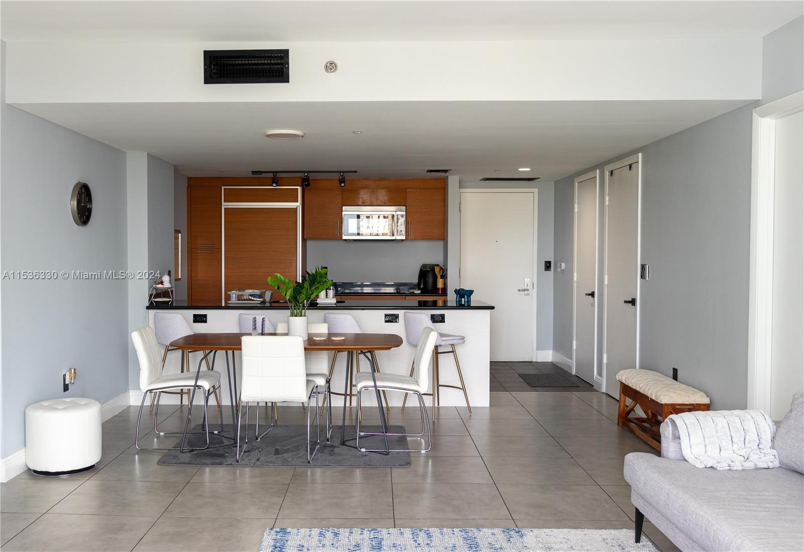 50 Biscayne Blvd 2301, Miami, Florida 33132, 2 Bedrooms Bedrooms, ,2 BathroomsBathrooms,Residentiallease,For Rent,50 Biscayne Blvd 2301,A11536330