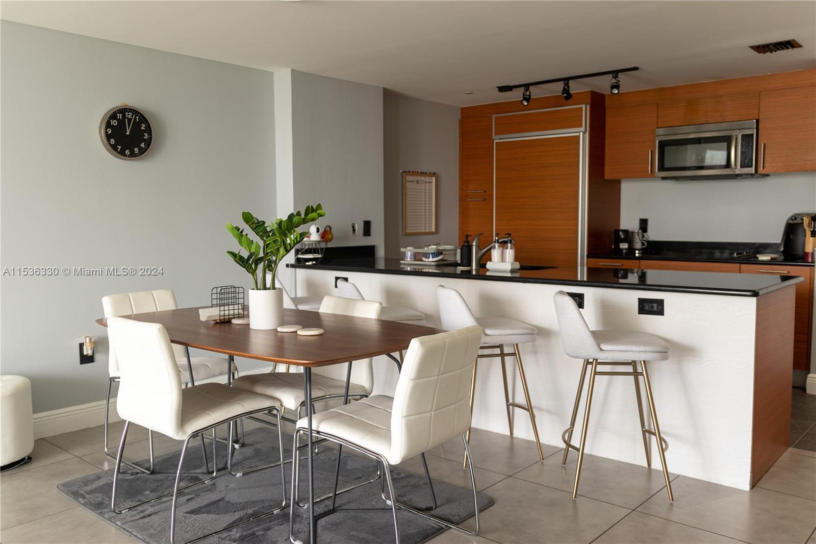 50 Biscayne Blvd 2301, Miami, Florida 33132, 2 Bedrooms Bedrooms, ,2 BathroomsBathrooms,Residentiallease,For Rent,50 Biscayne Blvd 2301,A11536330