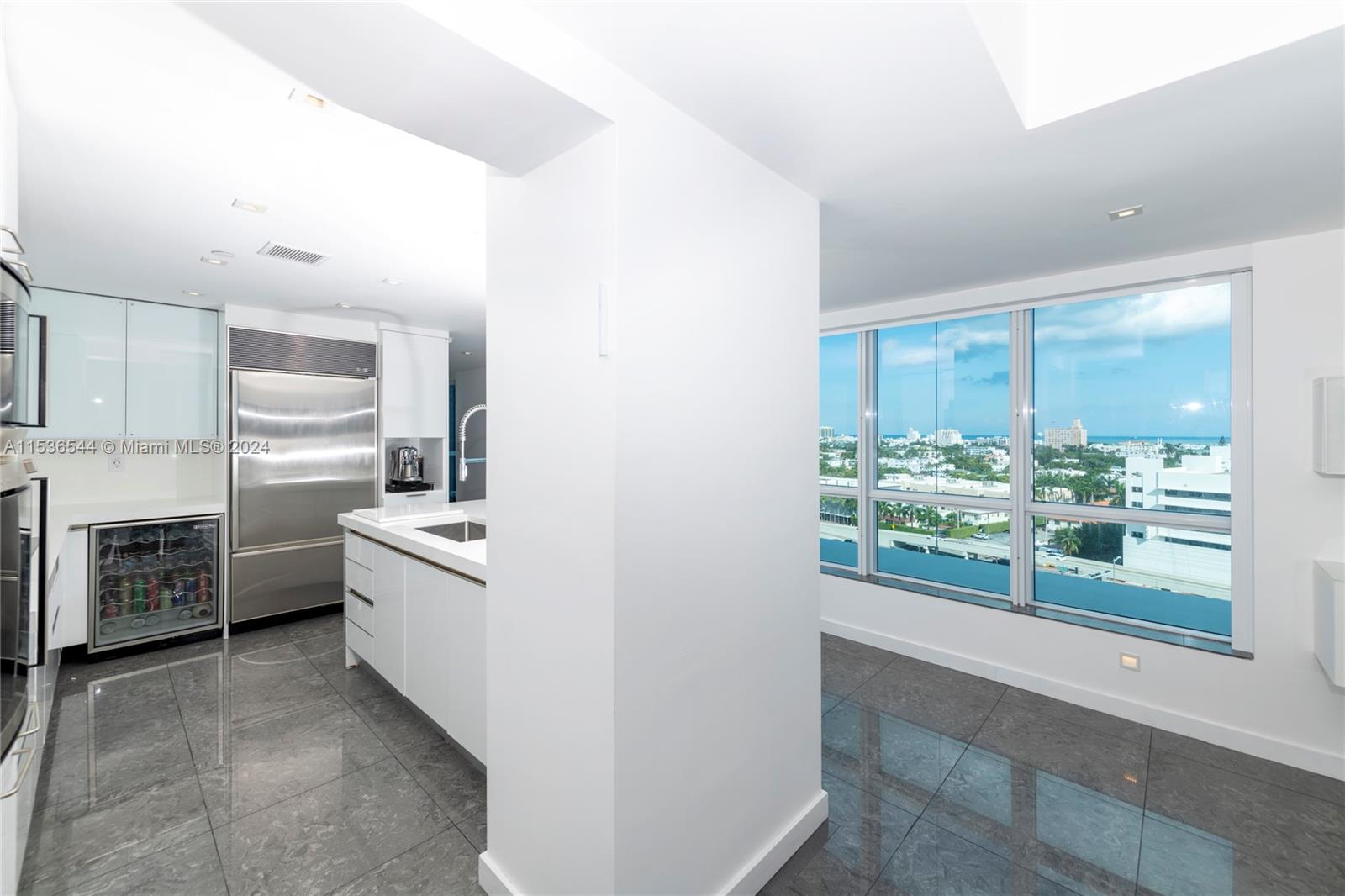 520 West Ave 1101, Miami Beach, Florida 33139, 3 Bedrooms Bedrooms, ,3 BathroomsBathrooms,Residential,For Sale,520 West Ave 1101,A11536544