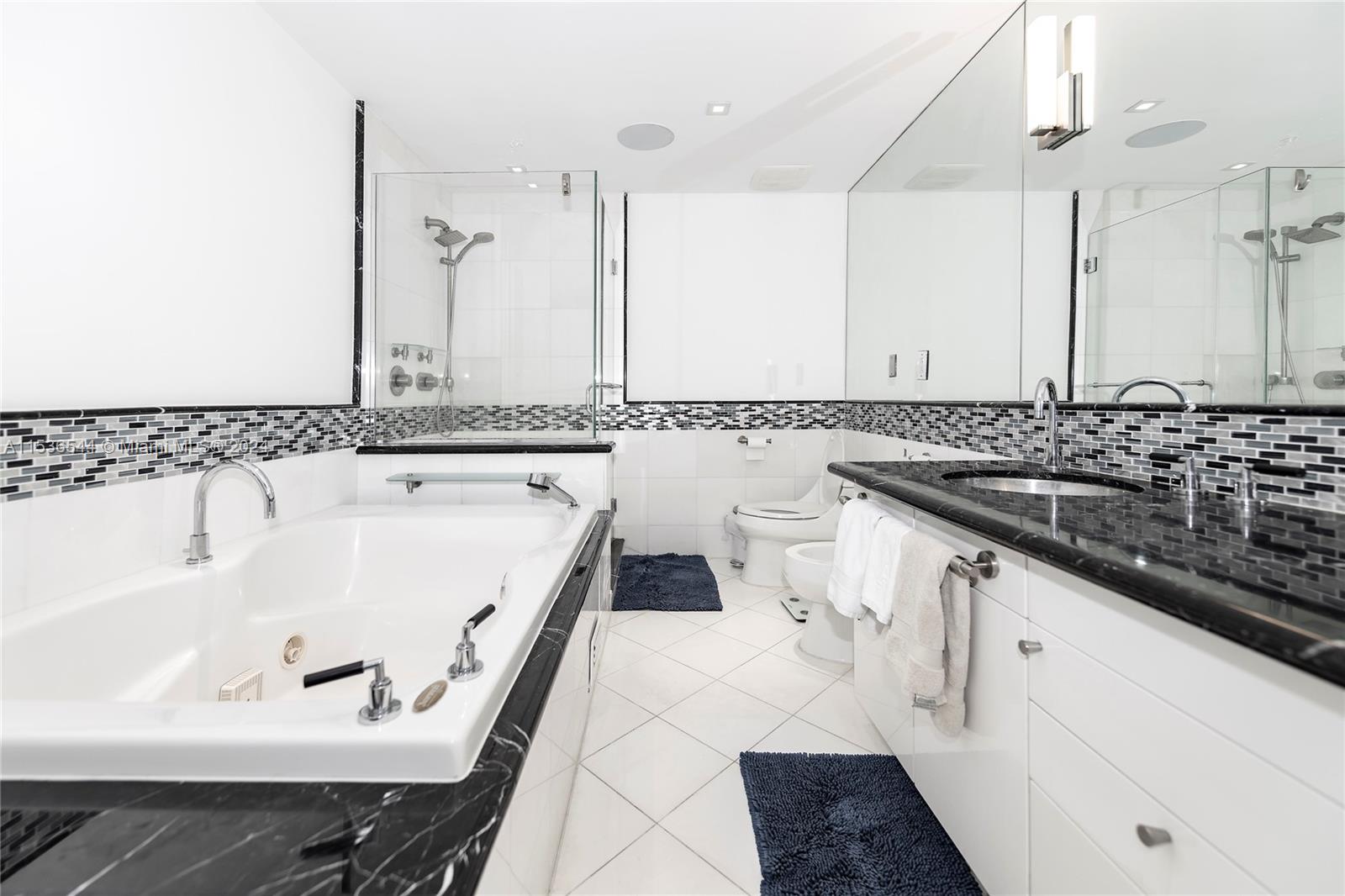 520 West Ave 1101, Miami Beach, Florida 33139, 3 Bedrooms Bedrooms, ,3 BathroomsBathrooms,Residential,For Sale,520 West Ave 1101,A11536544