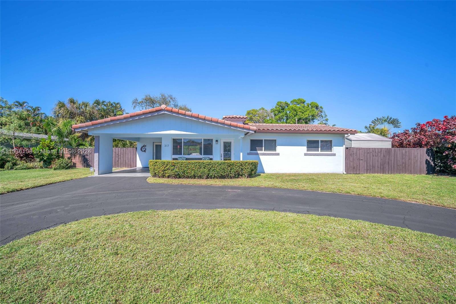 317 NW 23rd St, Wilton Manors, FL 33311