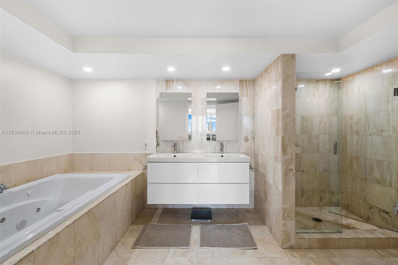 1800 Sunset Harbour Dr 1807, Miami Beach, Florida 33139, 2 Bedrooms Bedrooms, ,2 BathroomsBathrooms,Residentiallease,For Rent,1800 Sunset Harbour Dr 1807,A11535665