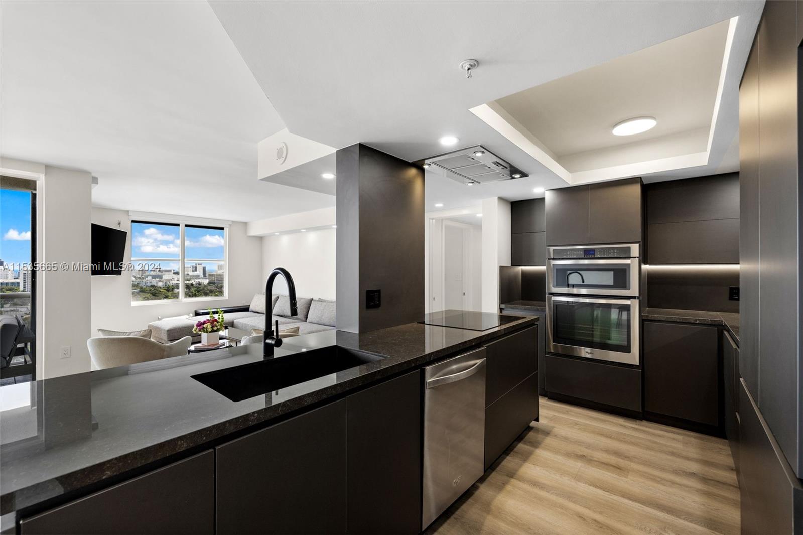 1800 Sunset Harbour Dr 1807, Miami Beach, Florida 33139, 2 Bedrooms Bedrooms, ,2 BathroomsBathrooms,Residentiallease,For Rent,1800 Sunset Harbour Dr 1807,A11535665