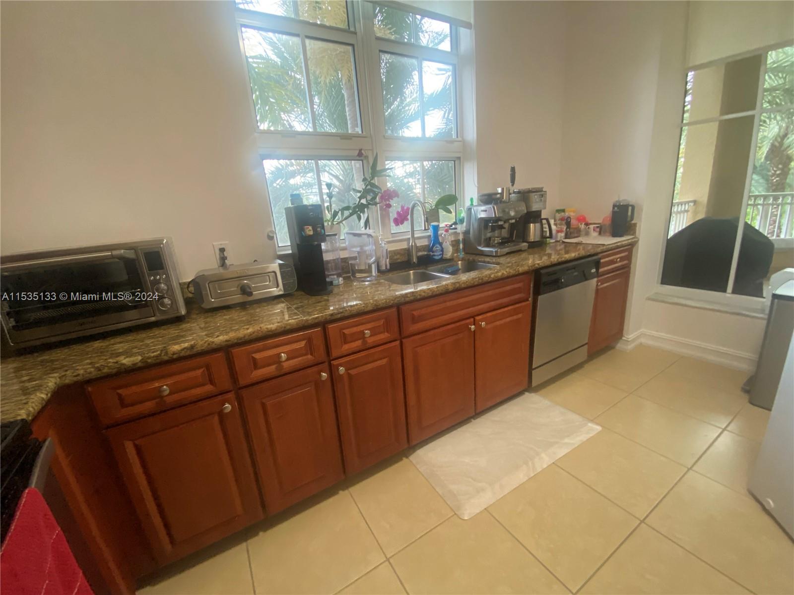 3001 NE 185th St 335, Aventura, Florida 33180, 2 Bedrooms Bedrooms, ,2 BathroomsBathrooms,Residential,For Sale,3001 NE 185th St 335,A11535133