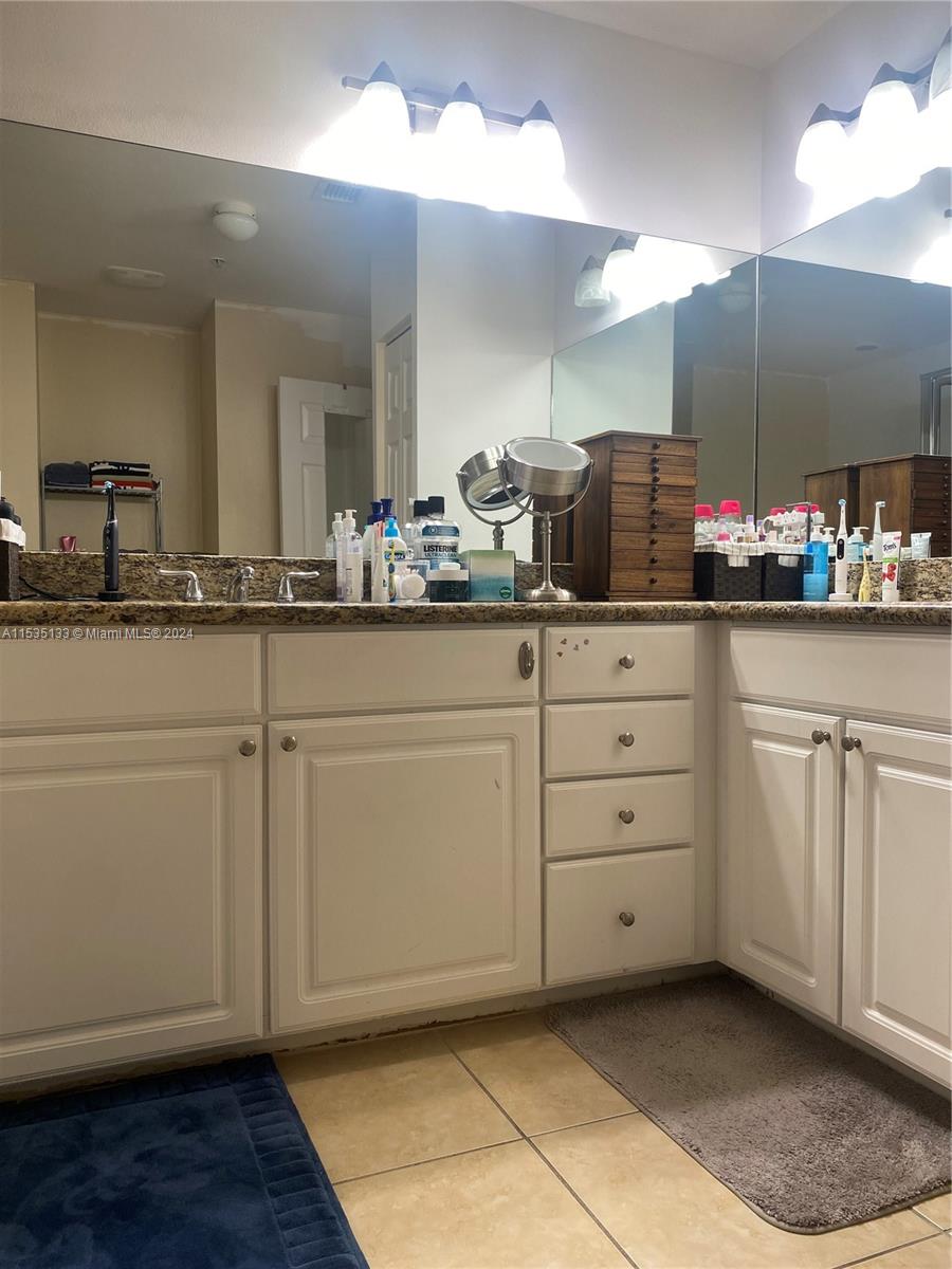 3001 NE 185th St 335, Aventura, Florida 33180, 2 Bedrooms Bedrooms, ,2 BathroomsBathrooms,Residential,For Sale,3001 NE 185th St 335,A11535133