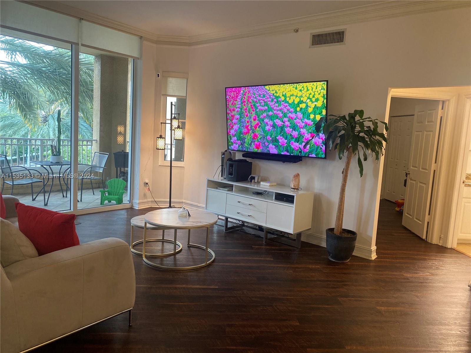 3001 NE 185th St 335, Aventura, Florida 33180, 2 Bedrooms Bedrooms, ,2 BathroomsBathrooms,Residential,For Sale,3001 NE 185th St 335,A11535133