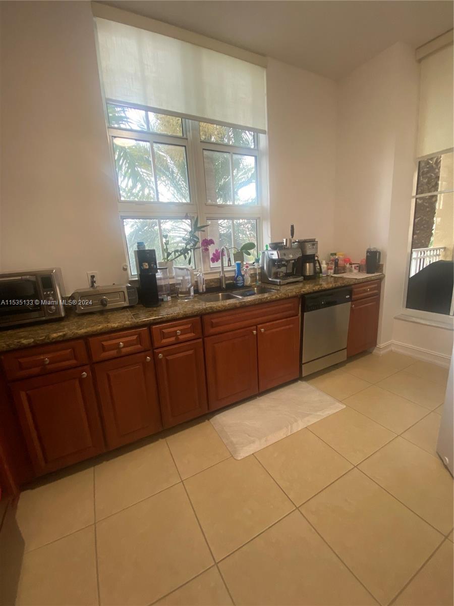 3001 NE 185th St 335, Aventura, Florida 33180, 2 Bedrooms Bedrooms, ,2 BathroomsBathrooms,Residential,For Sale,3001 NE 185th St 335,A11535133