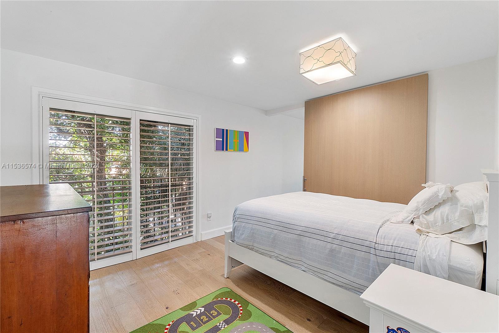 7125 Lago Dr, Coral Gables, FL, 33143 United States, 5 Bedrooms Bedrooms, ,6 BathroomsBathrooms,Residential,For Sale,Lago Dr,A11536574